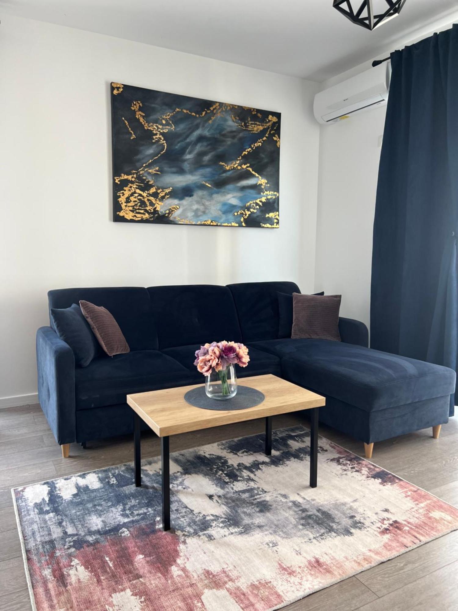 Sarah'S Place Орадеа Екстериор снимка
